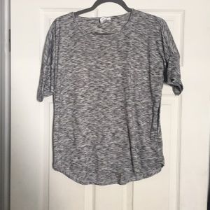 Black and grey 3/4 sleeve shirt.
